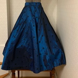 Vintage silk swing skirt